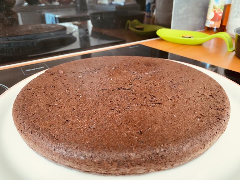 Recette Gâteau Moelleux au chocolat et noisettes indice glycémique faible sans gluten, sans lactose et sans féculent